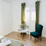 Charming In The Wonders Of Apartment