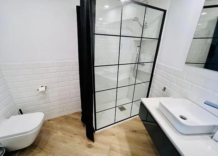 Charming In The Wonders Of Apartament